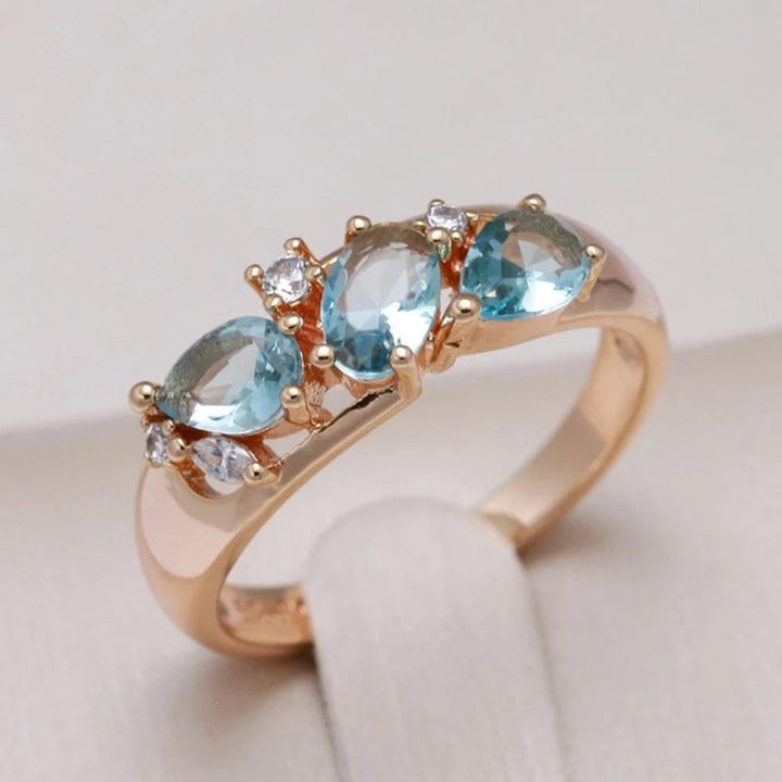 Elegante Blauwe Vintage Zirkonia Ring in Goud