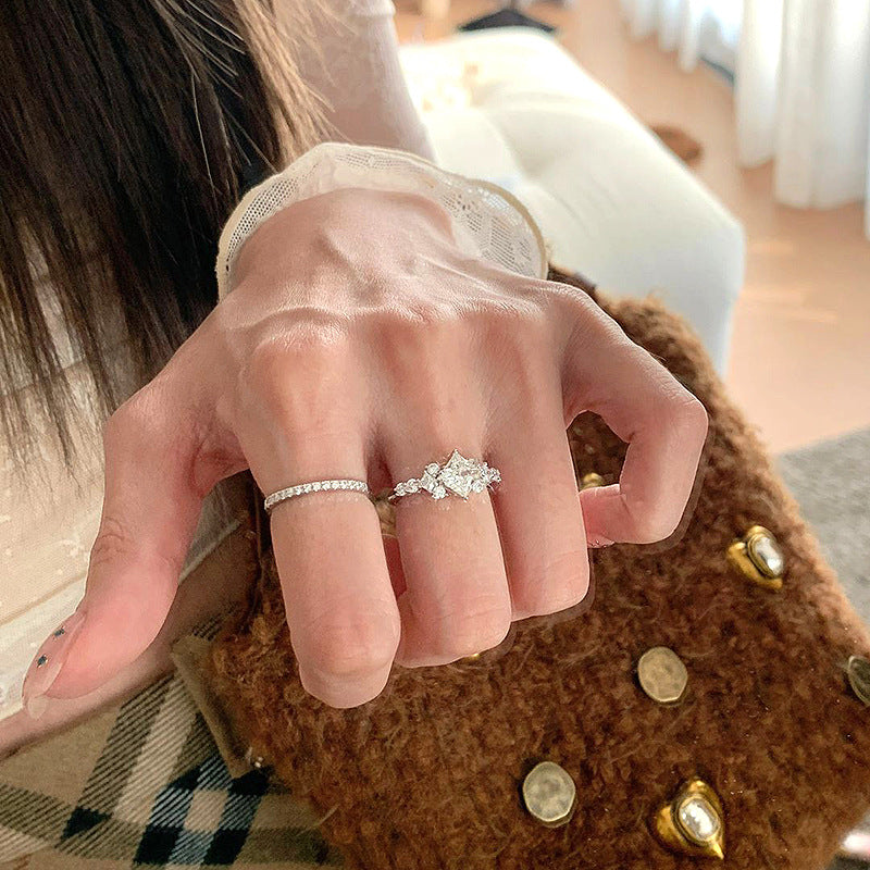 Vera Collette Ring | Wit Goud