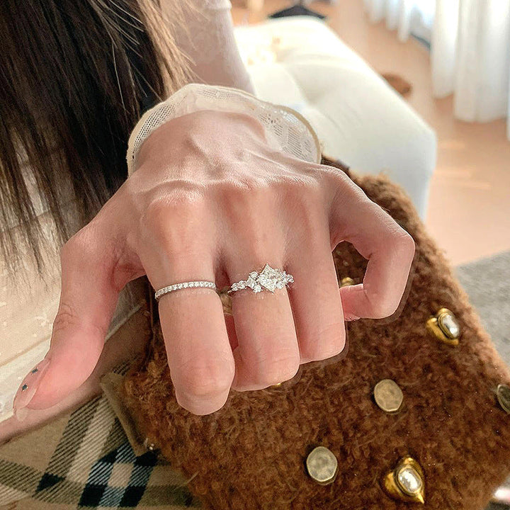 Vera Collette Ring | Wit Goud