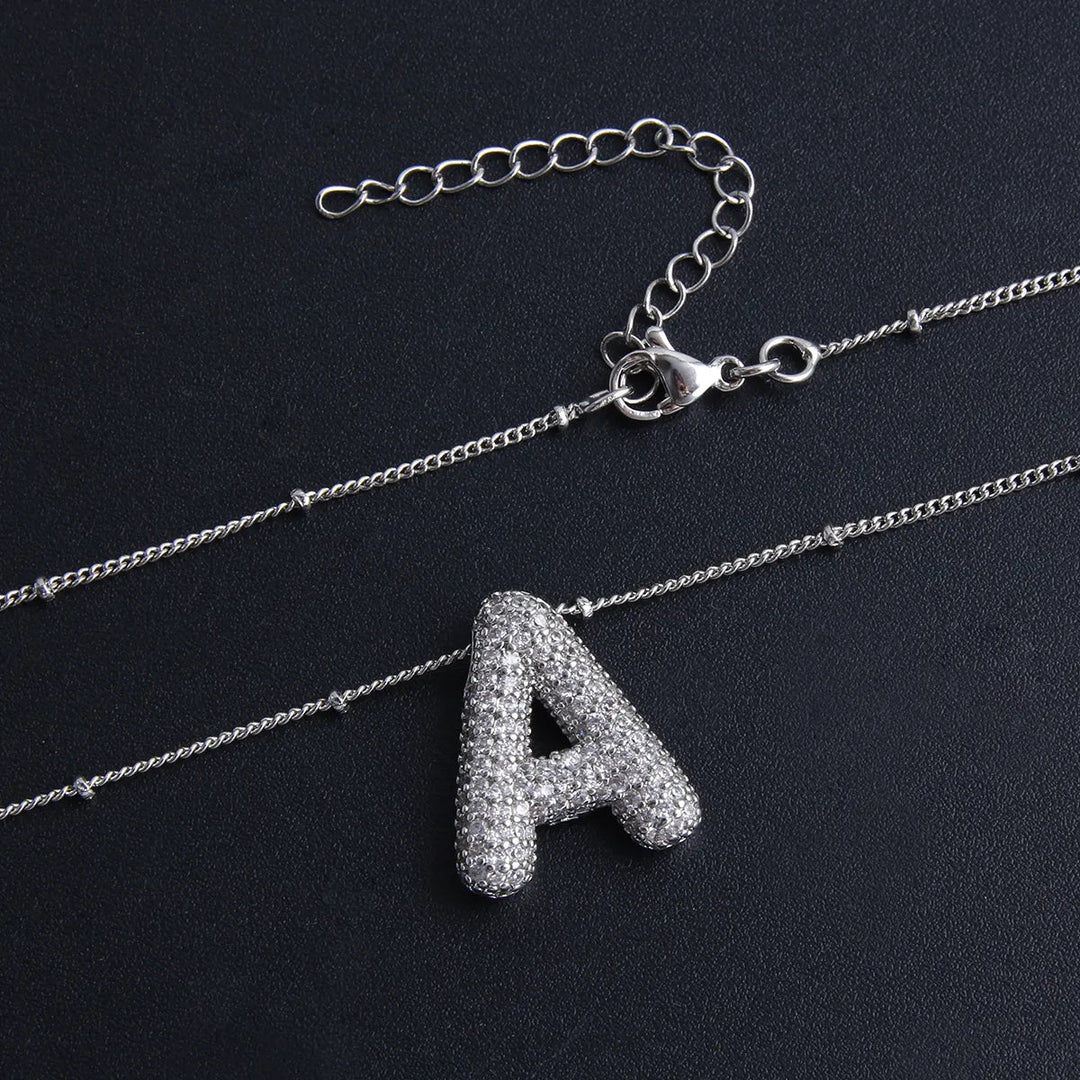 Bubble letter initial necklace set | Wit Goud